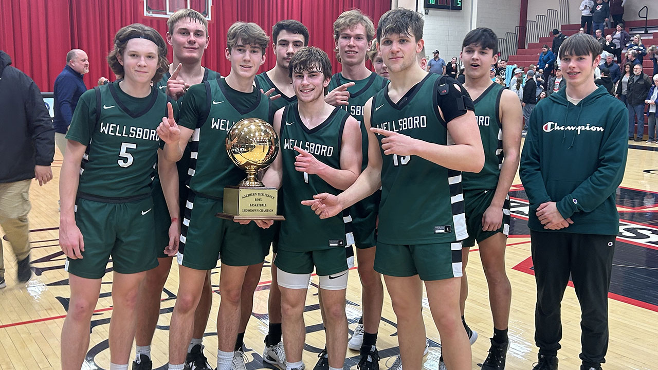 Adams’ 28 Leads Hornets To 4th NTL Showdown Title Adams’ 28 Leads Hornets To 4th NTL Showdown Title