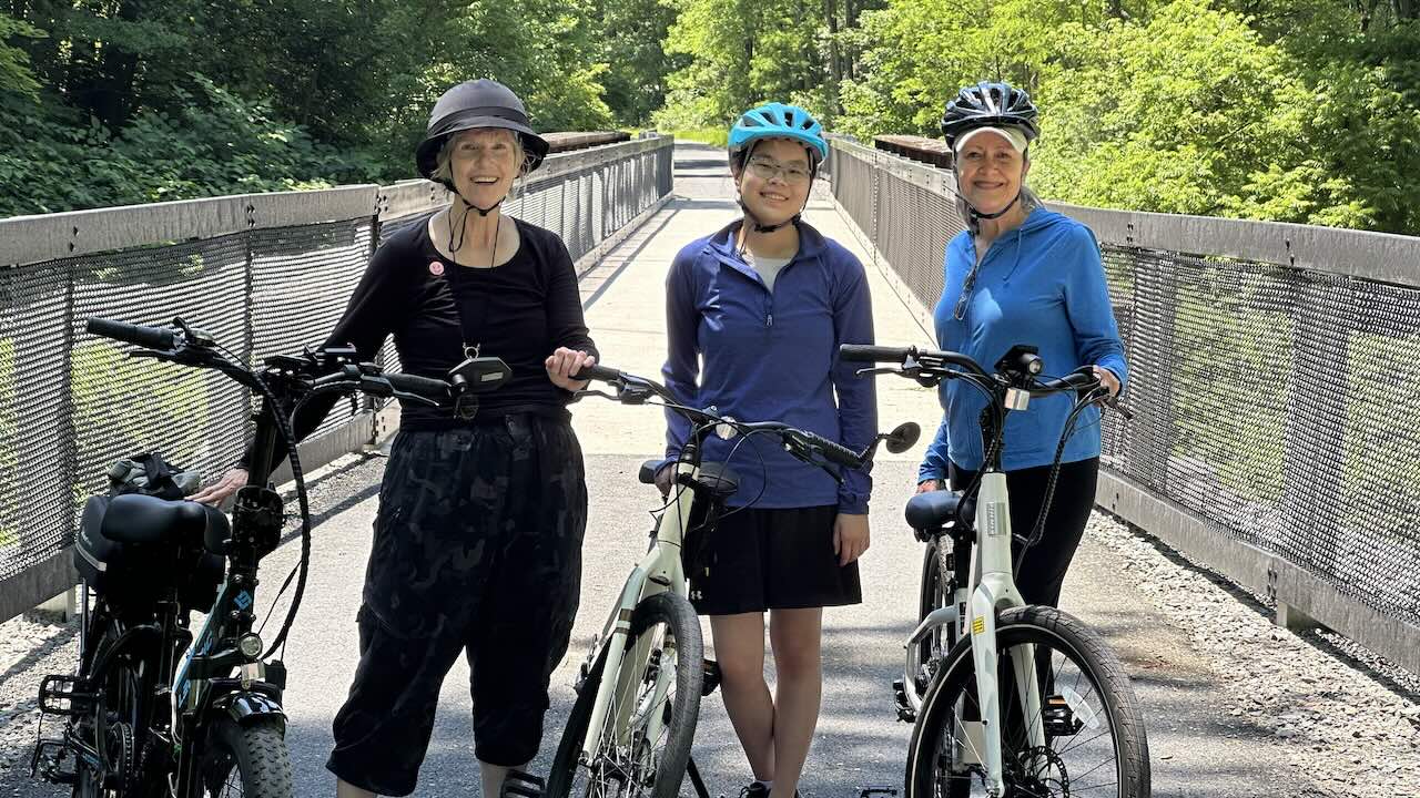 Movin’ Together: Bridging History & Health Movin’ Together: Bridging History & Health